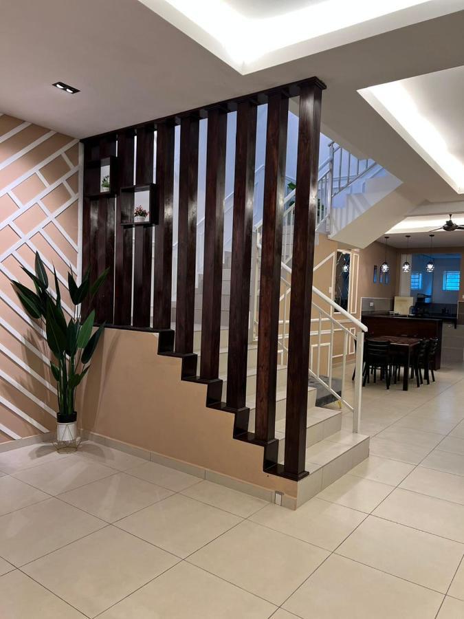 El Homestay Melaka Zewnętrze zdjęcie