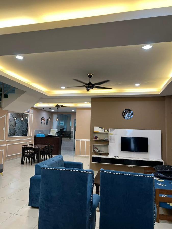 El Homestay Melaka Zewnętrze zdjęcie