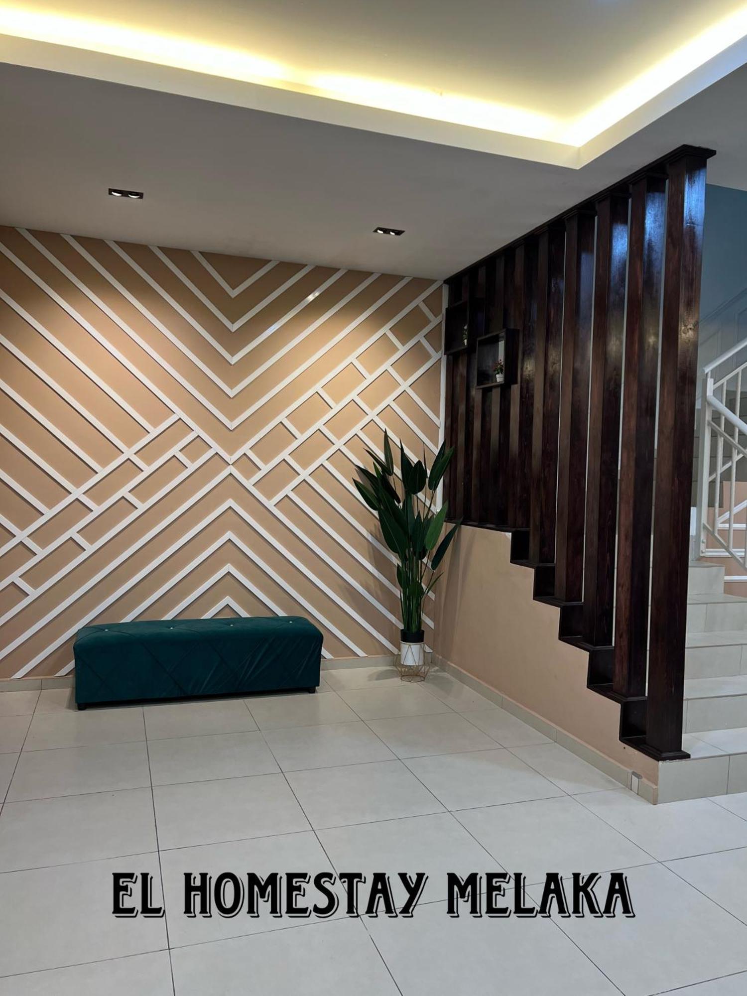 El Homestay Melaka Zewnętrze zdjęcie